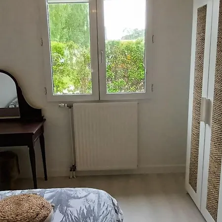 Maison Avec Grand Jardin Proche De Pegasus Bridge בית נופש *